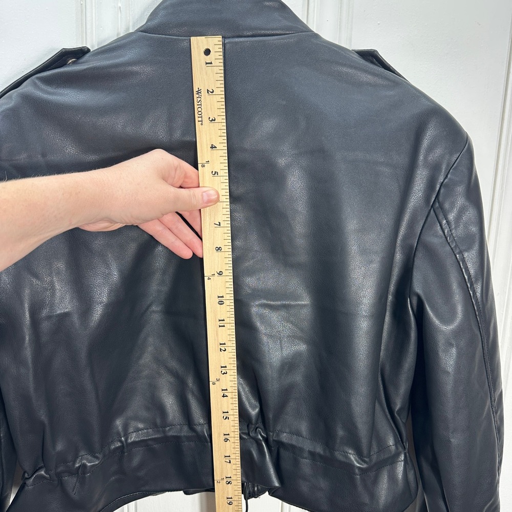 Azalea Wang Faux Leather Jacket Womens Large Black Excellent Cropped Utility - Picture 9 of 16